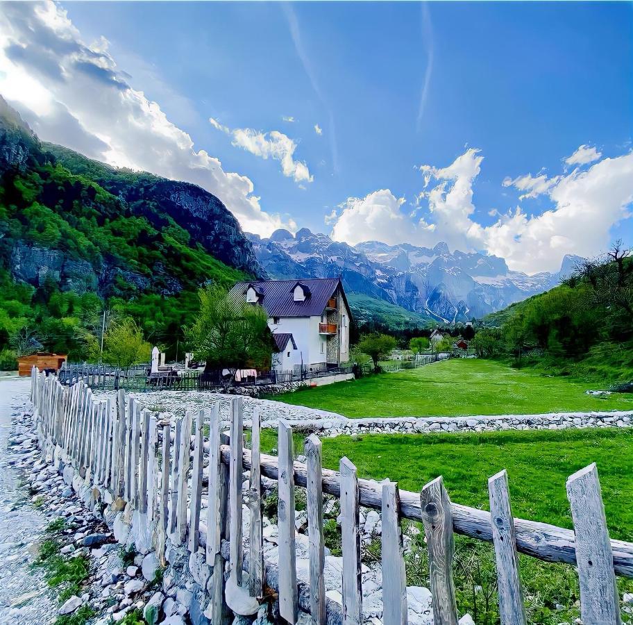 Bujtina Tinari Theth Bed & Breakfast Luaran gambar