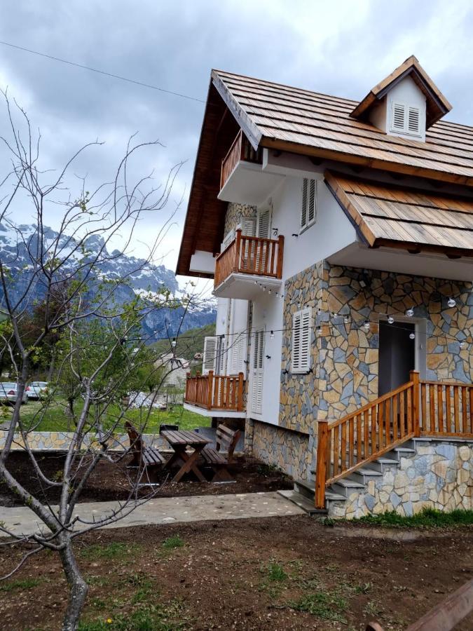 Bujtina Tinari Theth Bed & Breakfast Luaran gambar